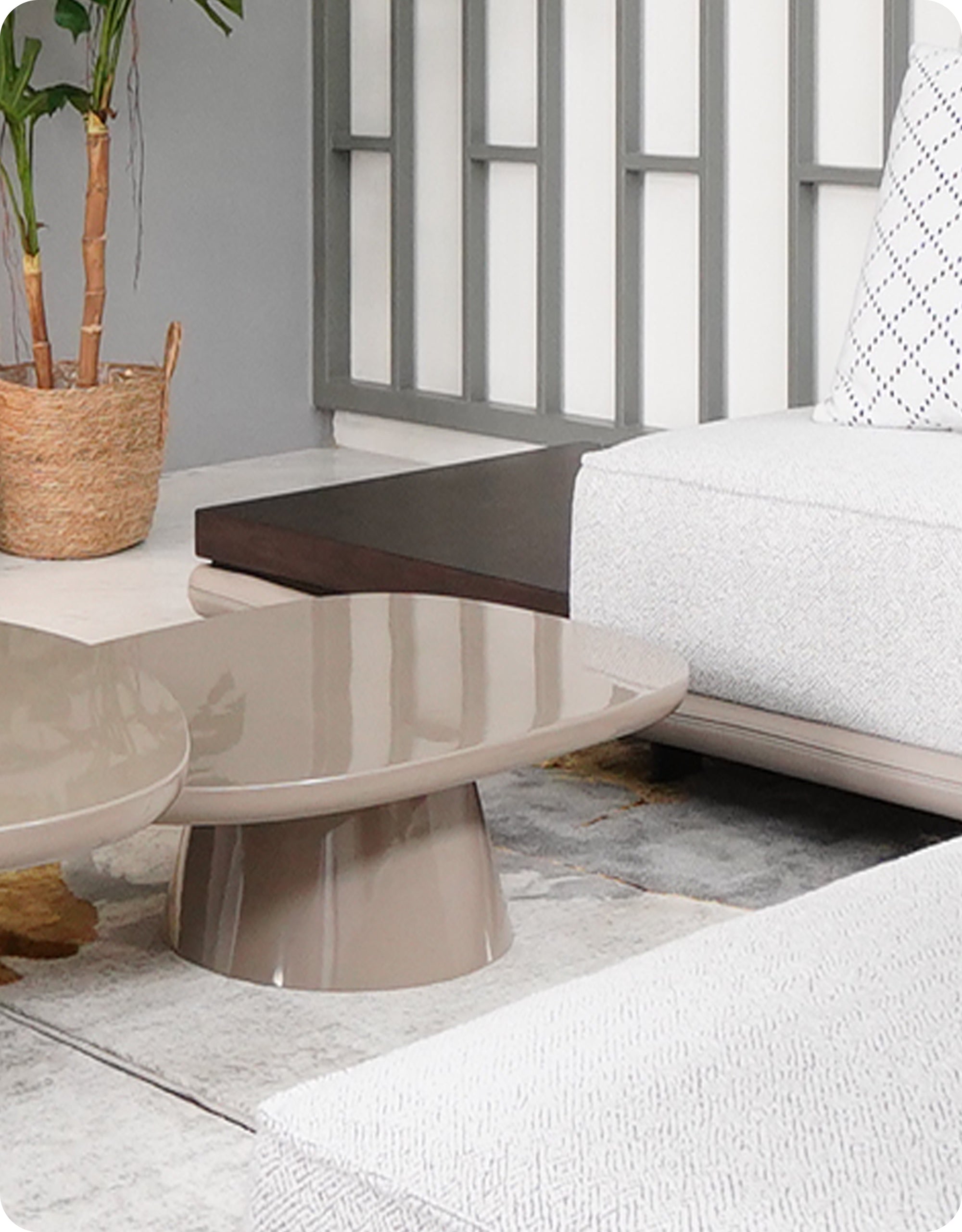 Jaxon Coffee Table Medium Glossy (Pair it with Large)